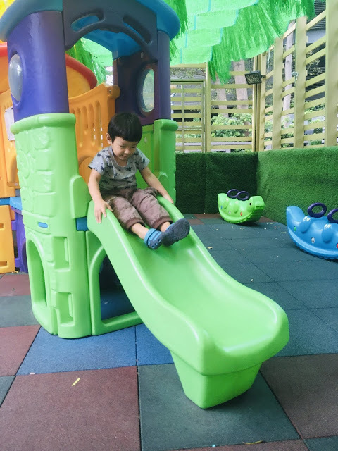 [台北住宿] UiNN Business Hotel 悠逸商旅｜士林附設室內外遊戲區的親子友善旅館，步行10分鐘即可達科教館、天文館、兒童新樂園、士林親子館，全家大小入住超方便！