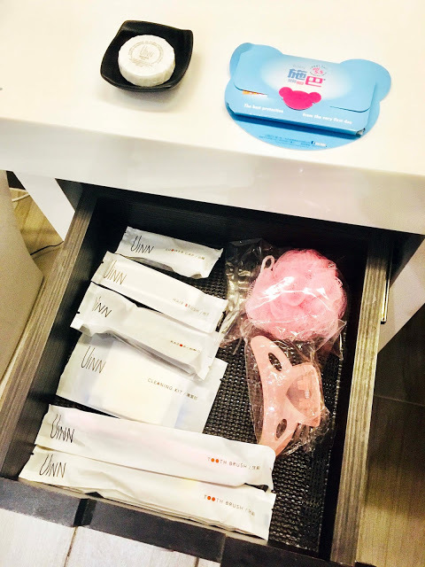 [台北住宿] UiNN Business Hotel 悠逸商旅｜士林附設室內外遊戲區的親子友善旅館，步行10分鐘即可達科教館、天文館、兒童新樂園、士林親子館，全家大小入住超方便！