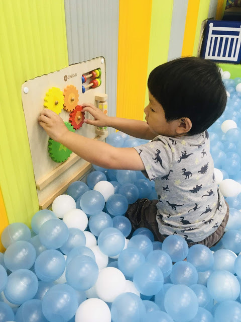 [台北住宿] UiNN Business Hotel 悠逸商旅｜士林附設室內外遊戲區的親子友善旅館，步行10分鐘即可達科教館、天文館、兒童新樂園、士林親子館，全家大小入住超方便！