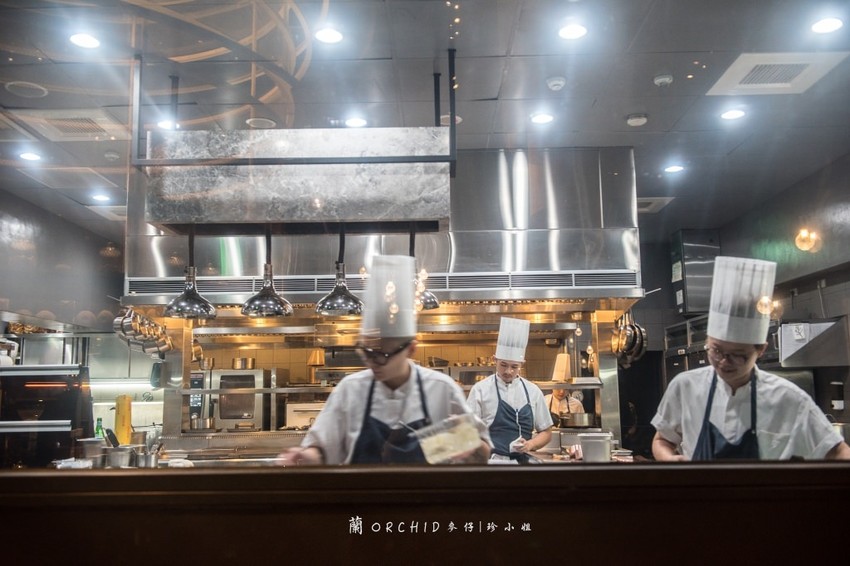 (台北) 蘭ORCHID Restaurant|享受視覺與味覺的雙重刺激~2018EZTABLE餐廳週專屬菜單依舊令人滿意|情人節約會餐廳推薦|台北信義安和站美食