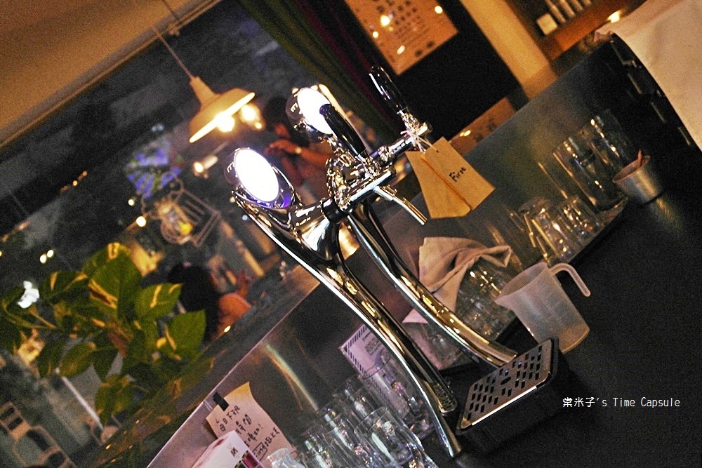 [台南東區]YES MARIE也是瑪莉-下班小酌聚餐的好地方!!充滿泰式西餐創意料理!