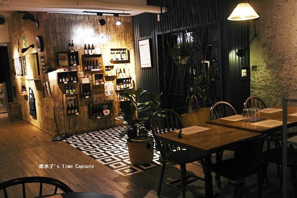 [台南東區]YES MARIE也是瑪莉-下班小酌聚餐的好地方!!充滿泰式西餐創意料理!