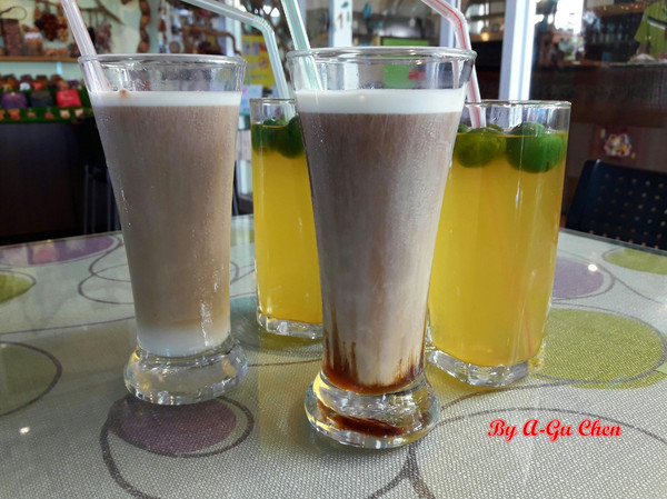 魔法森林：【臺南Ω安定區】魔法森林。彷彿置身在山林祕境中享用美食