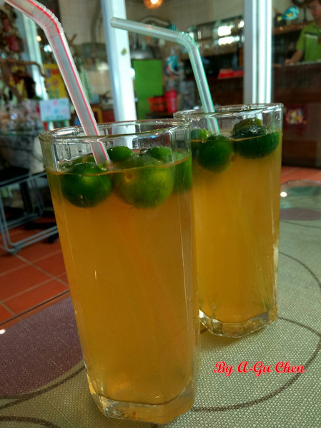 魔法森林：【臺南Ω安定區】魔法森林。彷彿置身在山林祕境中享用美食