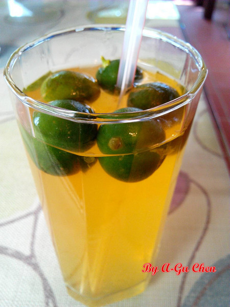 魔法森林：【臺南Ω安定區】魔法森林。彷彿置身在山林祕境中享用美食