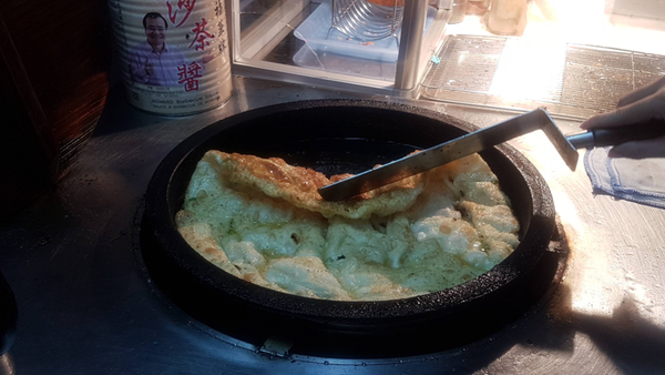 台南新市【輝爸的外酥內軟Q~鄉味蔥油餅】胡椒/咖哩/梅粉/泡菜/辣味/芥末/海苔/蒜味
