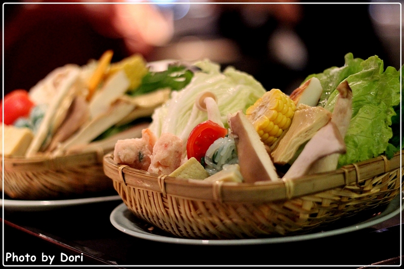 （火鍋）三燔美麗華。頂級牛肉海鮮喫到寶 @台北大直區