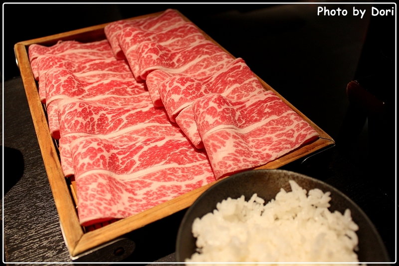 （火鍋）三燔美麗華。頂級牛肉海鮮喫到寶 @台北大直區