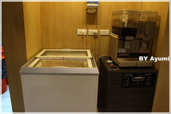 太妃鍋：[食記]❤太妃鍋❤粵式養生小煲鍋台北小巨蛋站平價美食小火鍋