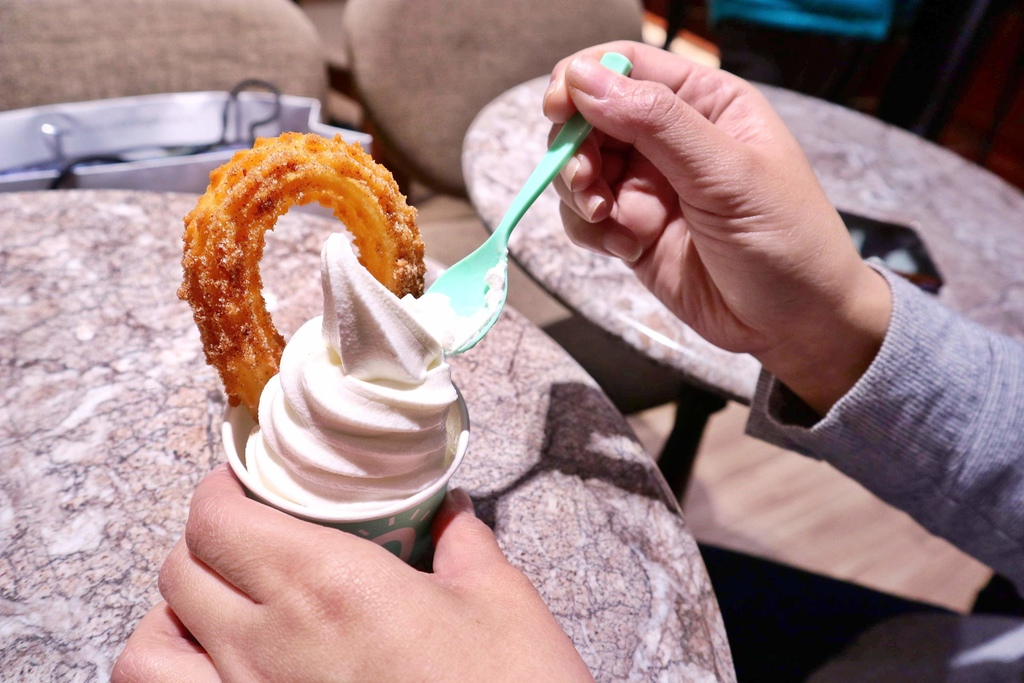 STREET CHURROS吉拿圈