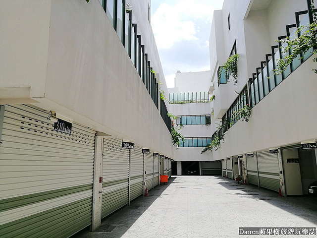 『台中住宿飯店推薦』芭蕾城市渡假旅店VillaBallet★歐洲古典城堡汽車旅館氣泡按摩浴缸泳池KTV一房一庭園主題房