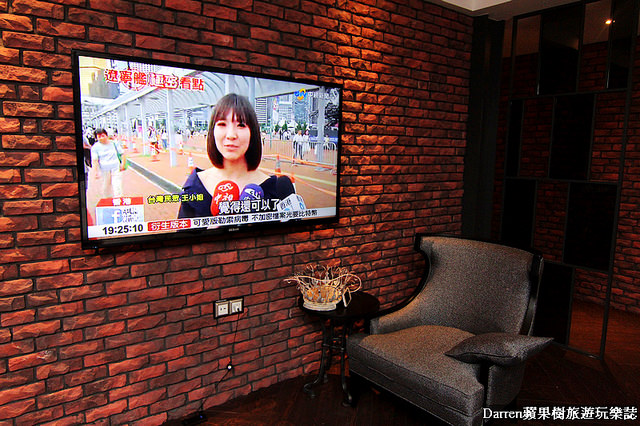 『台中住宿飯店推薦』芭蕾城市渡假旅店VillaBallet★歐洲古典城堡汽車旅館氣泡按摩浴缸泳池KTV一房一庭園主題房