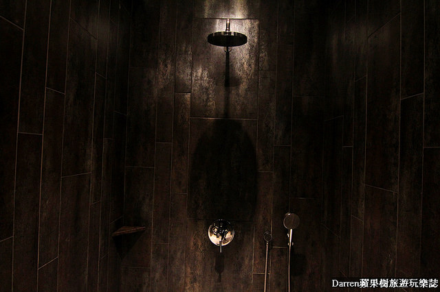 『台中住宿飯店推薦』芭蕾城市渡假旅店VillaBallet★歐洲古典城堡汽車旅館氣泡按摩浴缸泳池KTV一房一庭園主題房