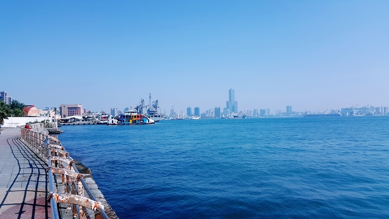 SelfieCity_20170108141415_org.jpg SelfieCity_20170108141415_org.jpg