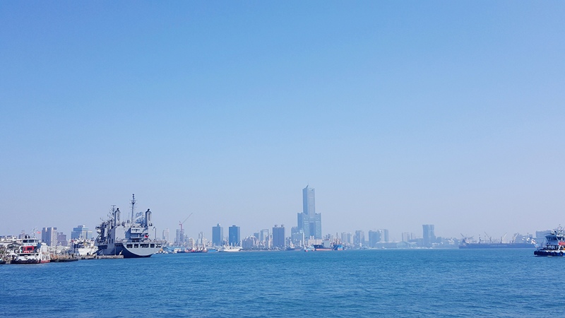 SelfieCity_20170108141010_org.jpg SelfieCity_20170108141010_org.jpg