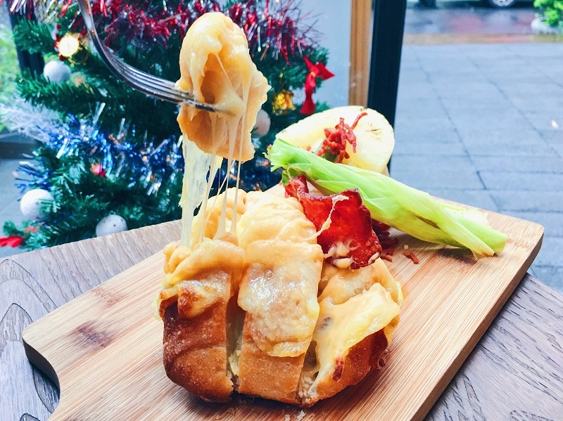 【台北｜南京復興站】BarSip餐酒＿少女必備的粉嫩調酒花樣桑格＿海鮮控必點的西西里紙包海鮮＿每日限量的舒肥牛排