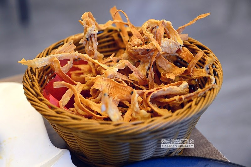 巧晏漁坊-平價實惠和海鮮現撈仔新鮮漁家料理,吃大沙母,花蟹,三點蟹,石蟳就在這裡@新北市萬里區/中式料理/海鮮餐廳/當季漁獲/萬里蟹/龜吼漁港