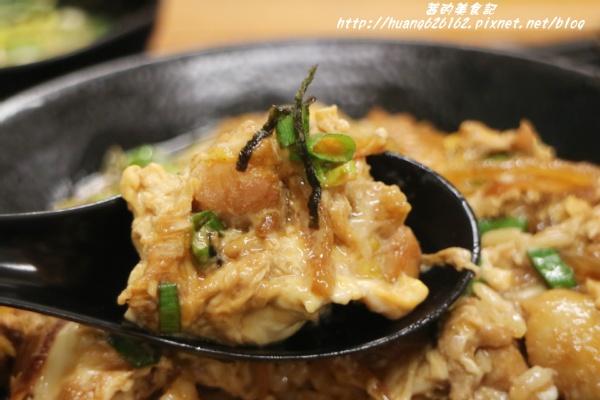 小學日燒肉丼食堂：【台北內湖區】內湖燒肉丼推薦『小學日燒肉丼食堂』教室餐廳/主題餐廳/捷運港漧、內湖站
