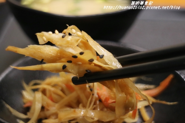 小學日燒肉丼食堂：【台北內湖區】內湖燒肉丼推薦『小學日燒肉丼食堂』教室餐廳/主題餐廳/捷運港漧、內湖站