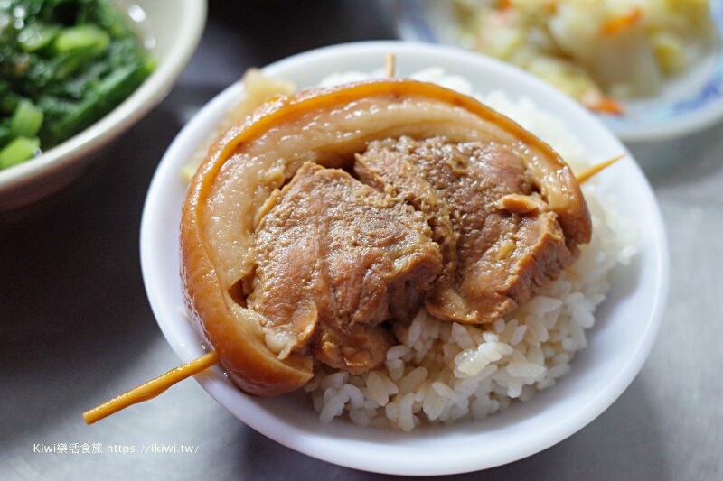 彰化人激推的10大爌肉飯店！從早餐到宵夜24小時一次滿足。