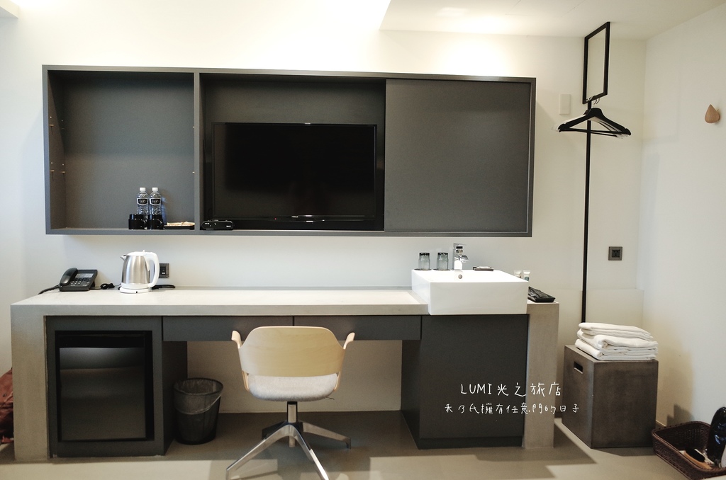 台中逢甲住宿推薦 光之旅店雙床房Lumi Hotel