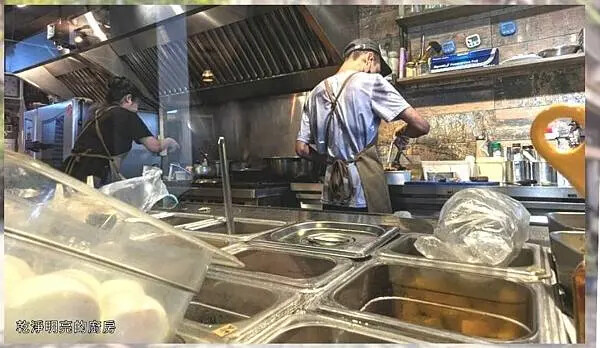 【新店不限時老宅咖啡廳推薦】探尋 Touch Café|躲進