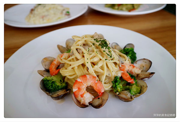 探尋咖啡 Touch cafe ~ 隱身住宅區的舒適咖啡店❤️義大利麵/燉飯 /輕食- 捷運南勢角站