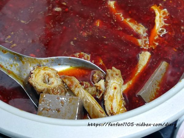 【巴蜀香】麻辣鍋底 川辣鍋底、香麻鍋底 聚餐、圍爐在家吃鍋,經濟又實惠 (10).JPG