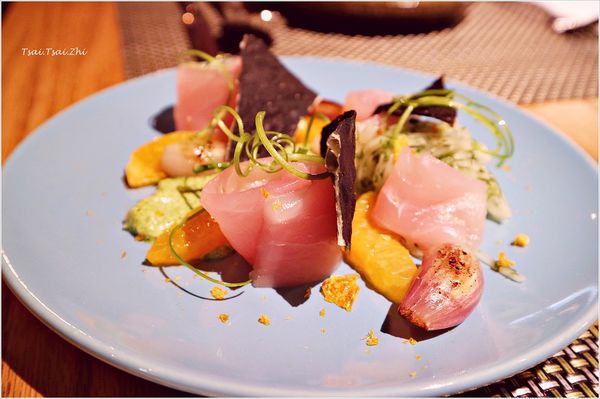 IMG_1174.JPG IMG_1174.JPG