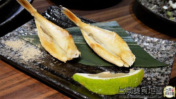 奧尻爐端燒：【台南市-東區美食】來自台灣&日本當季生鮮蔬食的『奧尻爐端燒』無菜單料理外燴私廚！再訪的料理表現，仍然讓人驚豔不已♡(´ε｀ )♡