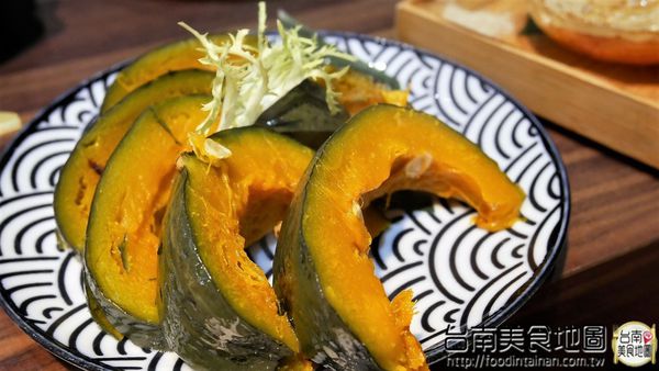 奧尻爐端燒：【台南市-東區美食】來自台灣&日本當季生鮮蔬食的『奧尻爐端燒』無菜單料理外燴私廚！再訪的料理表現，仍然讓人驚豔不已♡(´ε｀ )♡