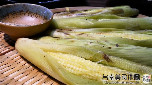 奧尻爐端燒：【台南市-東區美食】來自台灣&日本當季生鮮蔬食的『奧尻爐端燒』無菜單料理外燴私廚！再訪的料理表現，仍然讓人驚豔不已♡(´ε｀ )♡
