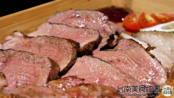 奧尻爐端燒：【台南市-東區美食】來自台灣&日本當季生鮮蔬食的『奧尻爐端燒』無菜單料理外燴私廚！再訪的料理表現，仍然讓人驚豔不已♡(´ε｀ )♡
