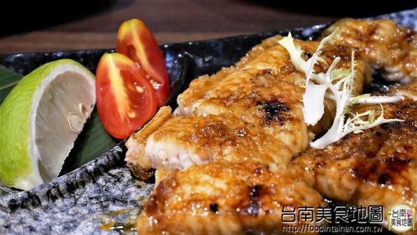 奧尻爐端燒：【台南市-東區美食】來自台灣&日本當季生鮮蔬食的『奧尻爐端燒』無菜單料理外燴私廚！再訪的料理表現，仍然讓人驚豔不已♡(´ε｀ )♡