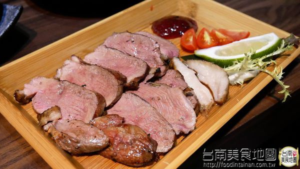 奧尻爐端燒：【台南市-東區美食】來自台灣&日本當季生鮮蔬食的『奧尻爐端燒』無菜單料理外燴私廚！再訪的料理表現，仍然讓人驚豔不已♡(´ε｀ )♡