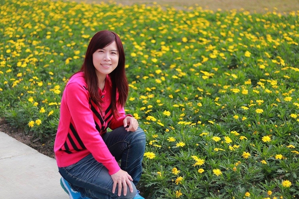 鴨鴨地景藝術公園 ( 鴨鴨公園 ):【新北市景點】三重鴨鴨地景藝術公園DUCKLING PARK~NO外星人的麥田圈/親子旅遊/賞花景點