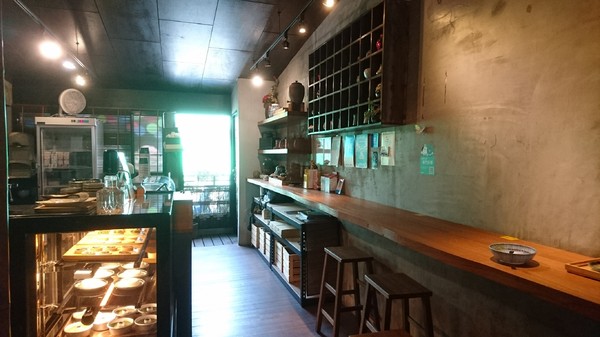 東門茶樓：高雄~東門茶樓~瑞豐夜市旁的手作冰品店~超推甜心圈草莓奶酪~幸福的滋味~