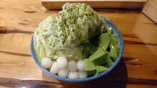 東門茶樓：高雄~東門茶樓~瑞豐夜市旁的手作冰品店~超推甜心圈草莓奶酪~幸福的滋味~