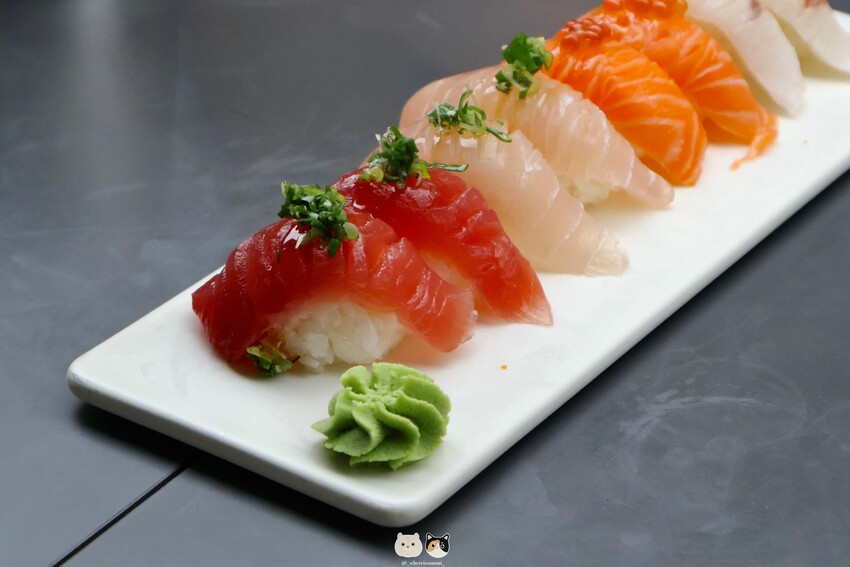 屏東東港｜在地美食｜曾鮮生魚片．隱身於傳統市場中的精緻海鮮餐