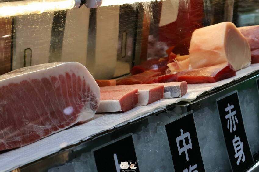 屏東東港｜在地美食｜曾鮮生魚片．隱身於傳統市場中的精緻海鮮餐