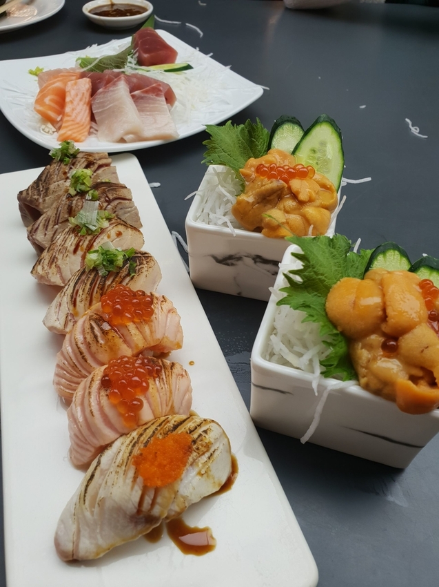 240747.jpg - 【屏東.東港】華僑市場美食推薦。曾鮮生魚片超棒黑鮪魚最推金三角部位入口即化 240747.jpg - 【屏東.東港】華僑市場美食推薦。曾鮮生魚片超棒黑鮪魚最推金三角部位入口即化