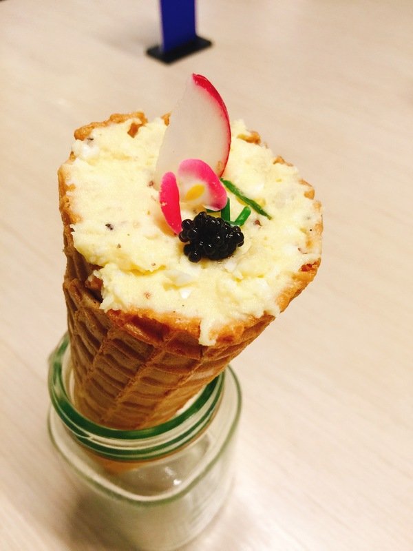 Voyage Addiction Cafe 旅行。家：*本餐廳有上民視新聞＊【小巨蛋咖啡廳／南京東路美食推薦】 Voyage Addiction Cafe 旅行。家~可愛的香港小女生Emily來台開的美味＋人情味的咖啡廳~喜愛旅行的朋友一定要來！