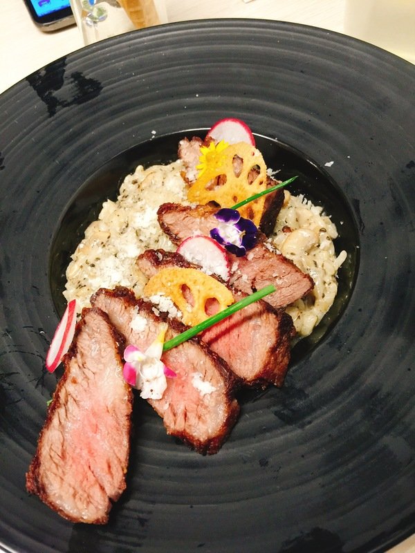 Voyage Addiction Cafe 旅行。家：*本餐廳有上民視新聞＊【小巨蛋咖啡廳／南京東路美食推薦】 Voyage Addiction Cafe 旅行。家~可愛的香港小女生Emily來台開的美味＋人情味的咖啡廳~喜愛旅行的朋友一定要來！