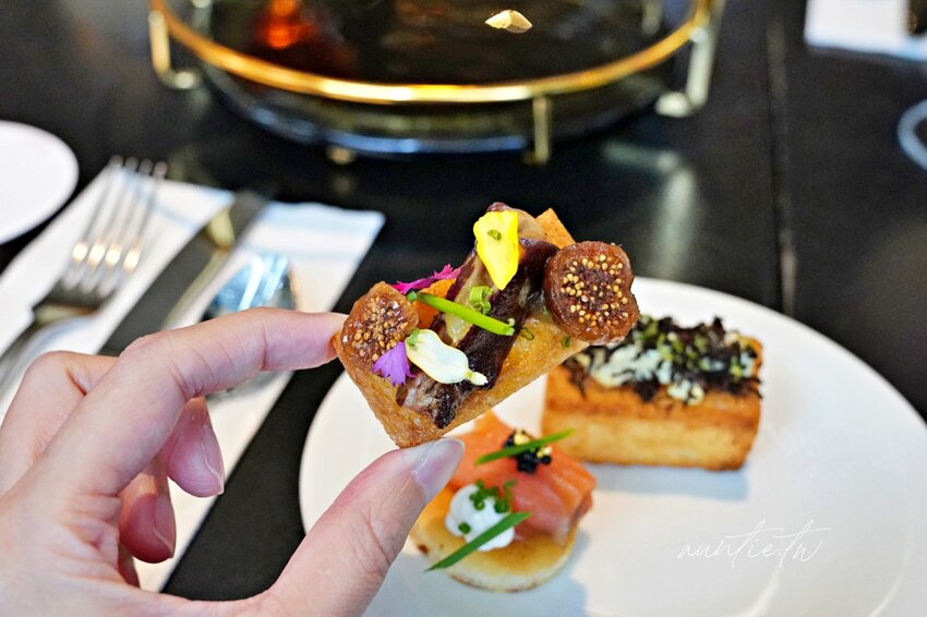 【台北】晶華酒店｜上庭酒廊 X BAZAAR Café，美好年代．風格饗宴，復古華麗下午茶組