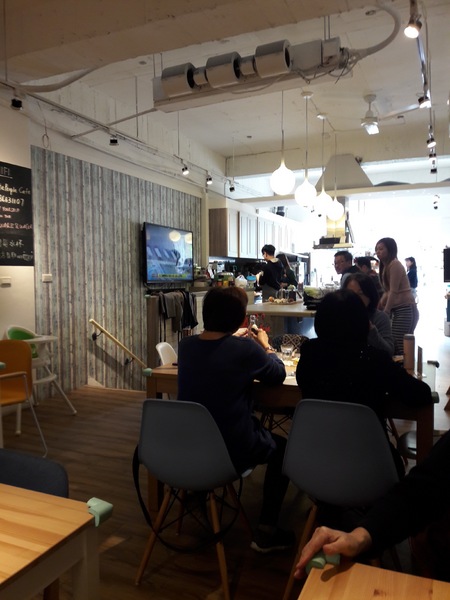 風箏人咖啡 Kite People Cafe:風箏人咖啡 Kite People Cafe~好舒適的親子餐廳啊 風箏人咖啡 Kite People Cafe:風箏人咖啡 Kite People Cafe~好舒適的親子餐廳啊