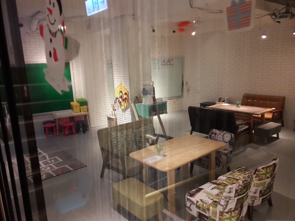 風箏人咖啡 Kite People Cafe:風箏人咖啡 Kite People Cafe~好舒適的親子餐廳啊 風箏人咖啡 Kite People Cafe:風箏人咖啡 Kite People Cafe~好舒適的親子餐廳啊