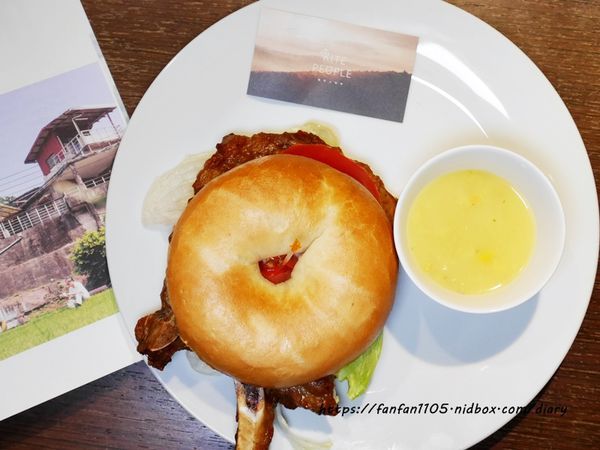 台北早午餐推薦【風箏人咖啡 Kite People Cafe】#親子友善餐廳 #早午餐 #咖啡 #兒童遊戲區 (13).JPG