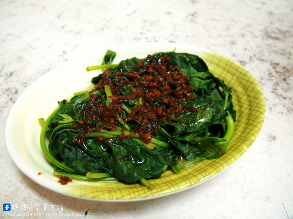 竹仔腳陽春麵:〖台中│美食〗竹仔腳陽春麵 ❤ 台中南屯老街必吃美食!!從早到晚人潮都爆滿~不只麵好吃,連滷味都很讚!!