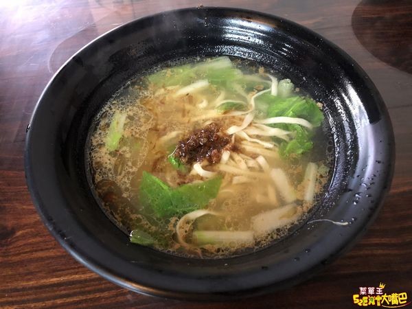 台中南屯美食古早麵》竹仔腳陽春麵菜單價位大公開！香傳40年的超人氣古早味陽春麵～台中南屯路必吃美食小吃餐廳推薦。