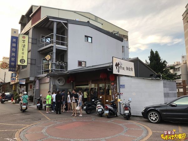 台中南屯美食古早麵》竹仔腳陽春麵菜單價位大公開！香傳40年的超人氣古早味陽春麵～台中南屯路必吃美食小吃餐廳推薦。